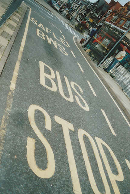 Bi-lingual bus stop markings in Aberystwyth - 27 Jul 2007
