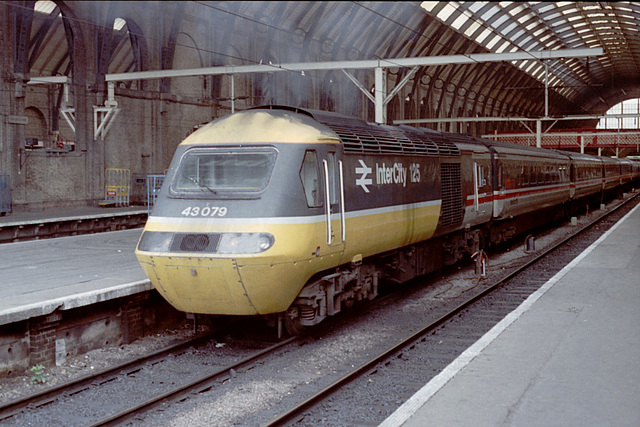 HST-43079 @Kings Cross