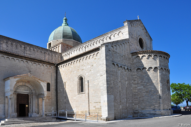 Duomo San Ciriaco Ancona (© Buelipix)