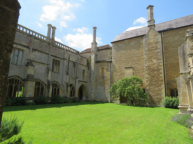 lacock abbey, wilts (76) c15 south walk with one c14 bay, blank rear of c18 hall