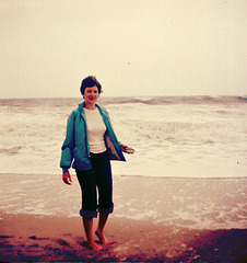 She sells sea shells, 1975