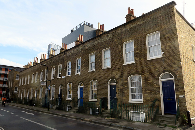 IMG 9421-001-Micawber Street Terrace Houses 1