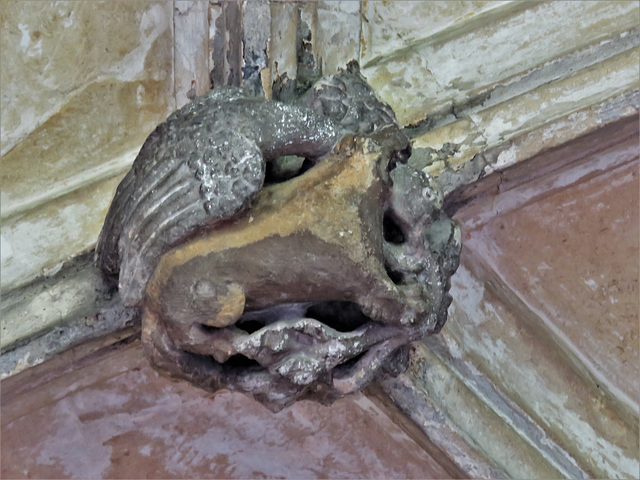 lacock abbey, wilts (75) c15 cloister vaulting boss