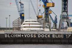 Yacht im Dock Yacht im Dock