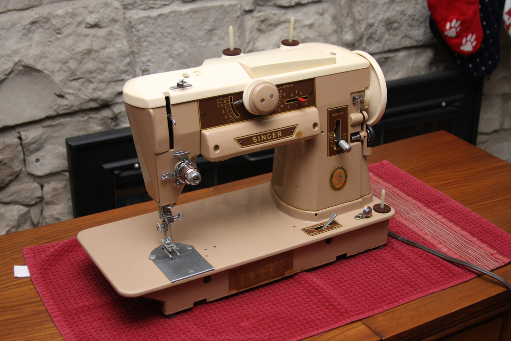 Singer 401