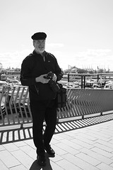 Der Herr mit der Elbschiffermütze