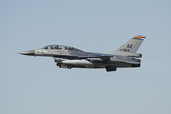 Royal Netherlands Air Force General Dynamics F-16B Fighting Falcon J-064 (86-0064)