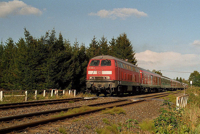 BÖ0002833