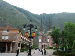 A glimpse on Covadonga.