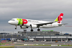 CS-TNX A320-214 Air Portugal