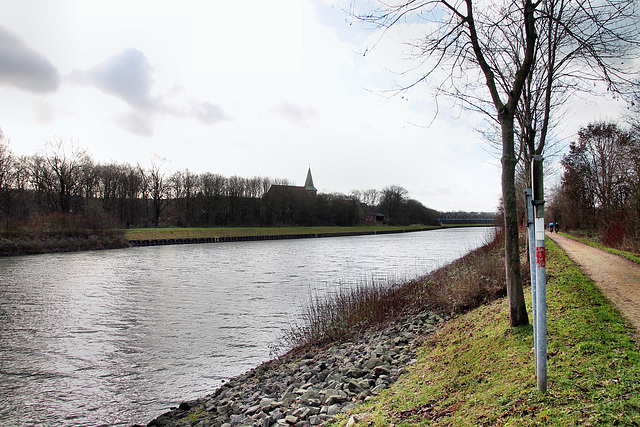 Wesel-Datteln-Kanal beim Dorf Hamm (Haltern am See) / 26.12.2023