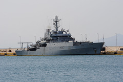 HMS Echo @Piraeus