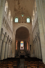 Abbatiale de Saint-Genou