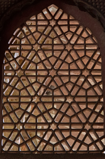 Pierced stone screen, Jahangiri Mahal