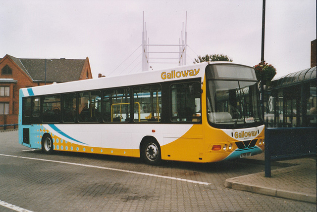 Galloway European 227 (AY05 KVF) in Bury St. Edmunds – 7 Oct 2005 (551-11)