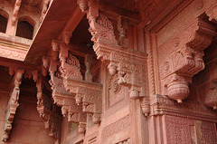 Carved brackets, Jahangiri Mahal, Agra Fort