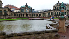 Im Zwinger im Regen