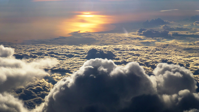 Über den Wolken