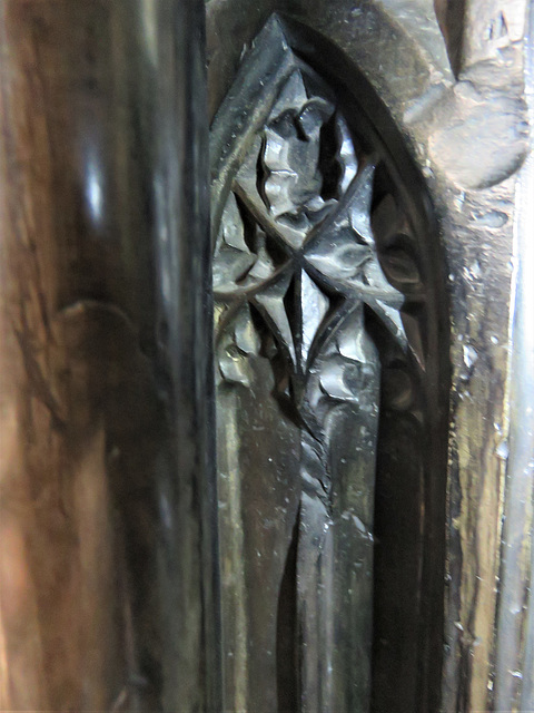 canterbury cathedral (162) detail of c14 tomb of archbishop meopham +1333