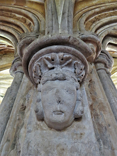 lacock abbey, wilts (60)  c13 corbel head in chapter house