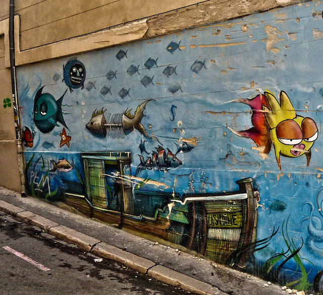 Une ruelle du Panier (Marseille - Les Accoules )