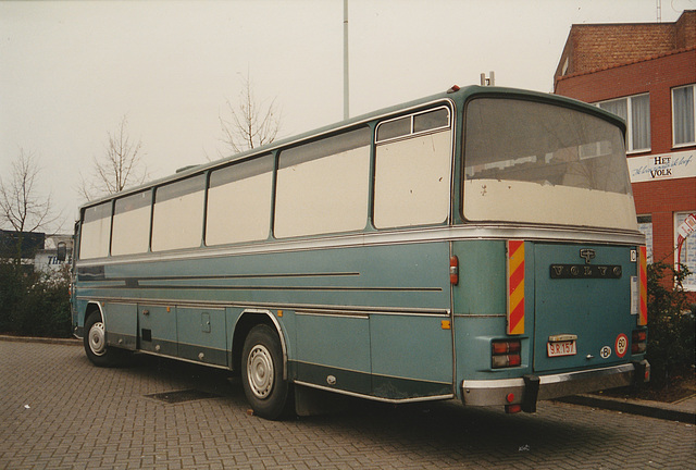 A Van Hool classic (former coach) at Heist-op-den-Berg - 1 Feb 1993