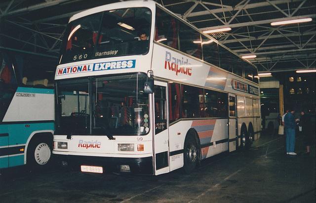 Yorkshire Traction HE 8899 (E99 AAK)  in Victoria Coach Station, London - 24 Sep 1991