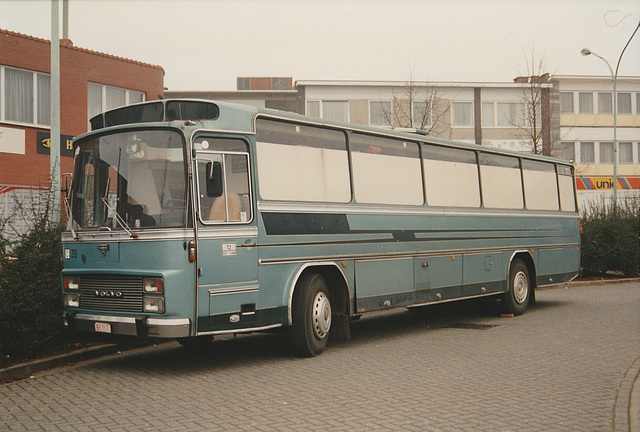 A Van Hool classic (former coach) at Heist-op-den-Berg - 1 Feb 1993