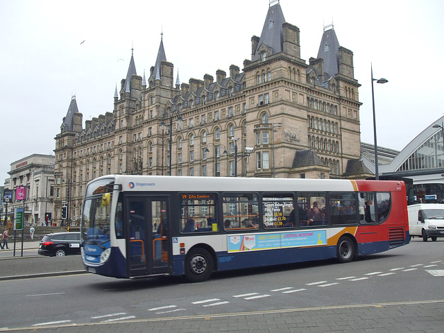 DSCF7989 Stagecoach (Glenvale) 24129 (PO59 HXU) in Liverpool - 16 Jun 2017