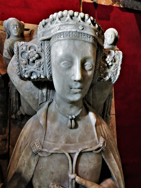 strelley church, notts; c15 tomb of sir sampson de strelley +1395