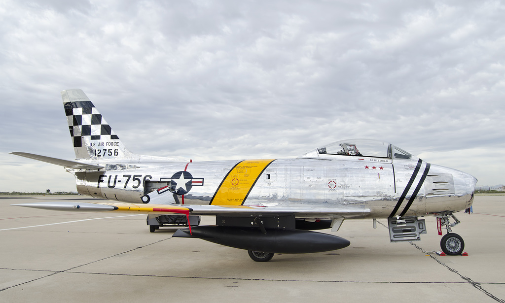 Canadair F-86E Sabre N1FT