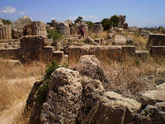 Ruins of acropolis' walls.