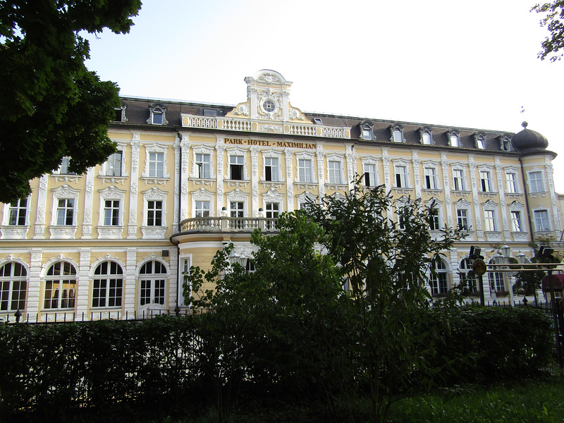 Parkhotel Maximilian