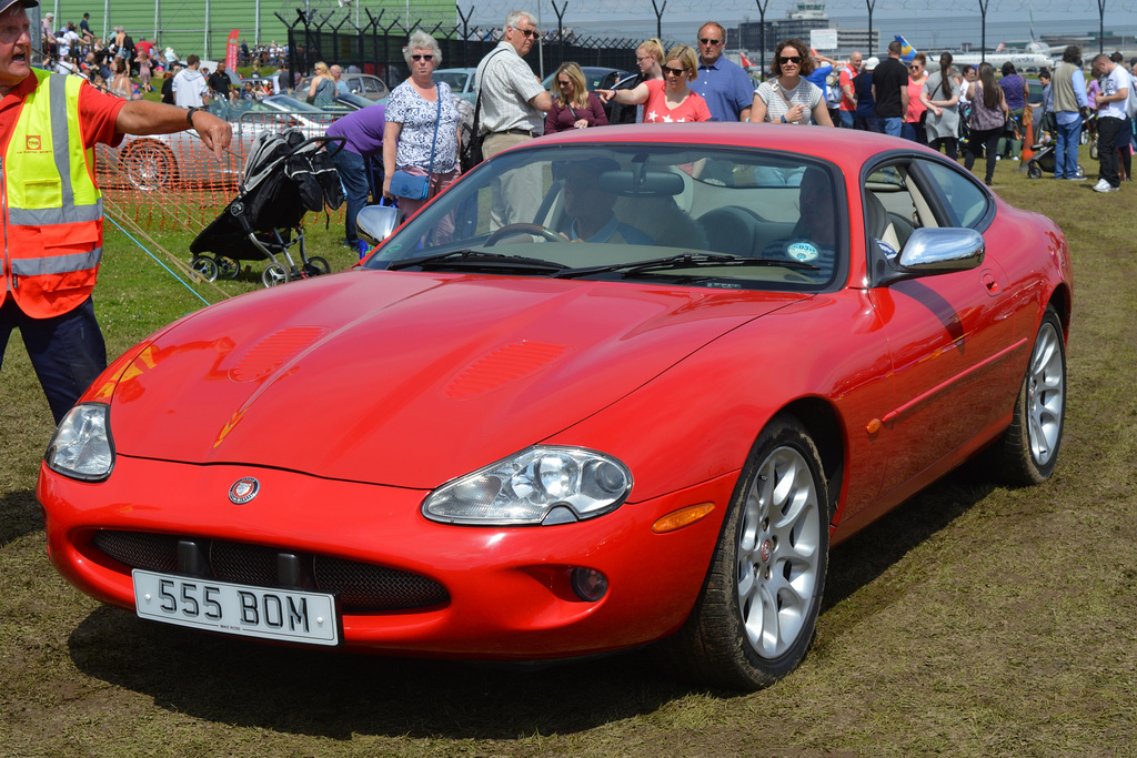 1999 Jaguar XKR