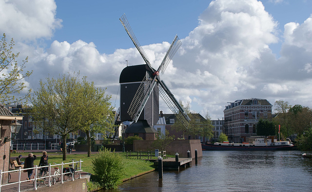 Molen De Put von der Morspoortbrug