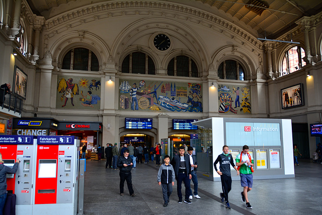 Bremen 2015 – Station hall