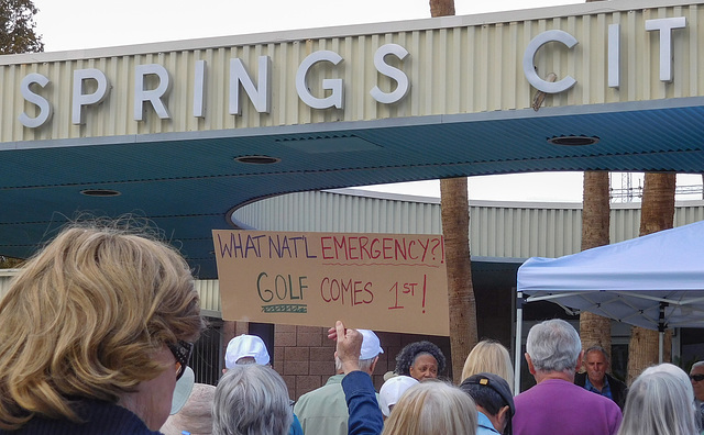 Palm Springs: Fake Crisis protest (#1457)