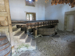 lacock abbey, wilts (119) c16 brewhouse c.1540