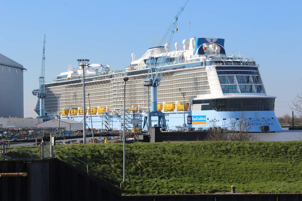 auf der Meyer-Werft