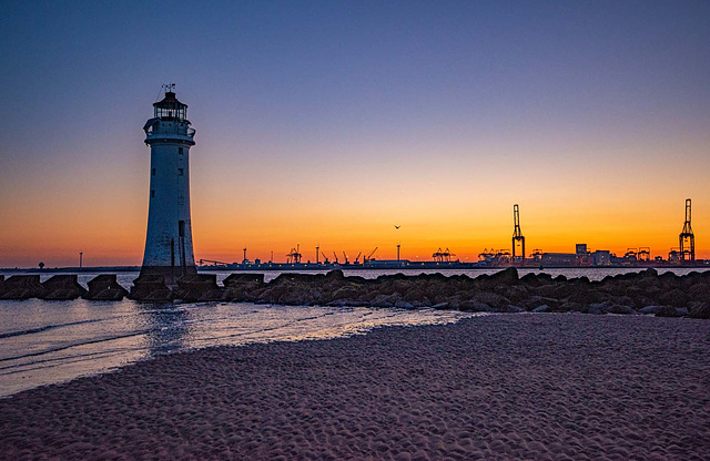 Perch Rock lighthouse before dawn