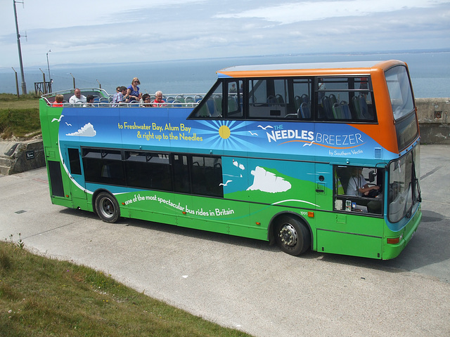 DSCF8612 Go-South Coast (Southern Vectis) 1991 (WDL 691) (HW52 EPK) at the Needles Headland - 4 Jul 2017 DSCF8612 Go-South Coast (Southern Vectis) 1991 (WDL 691) (HW52 EPK) at the Needles Headland - 4 Jul 2017