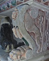 cornworthy church, devon , c17 tomb sir thomas harris +1610 lion