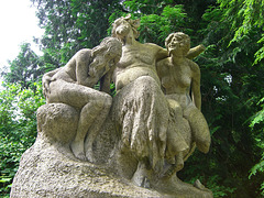 387 Skulptur im Park von Marquardt