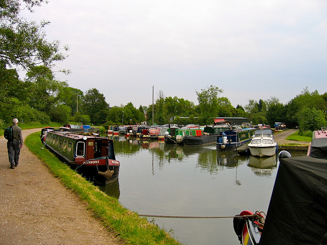 Welford marina on the Welford Branch of the Grand Union Canal