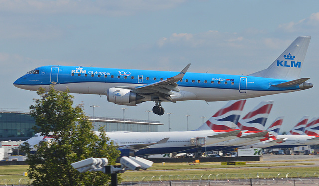 KLM EXY