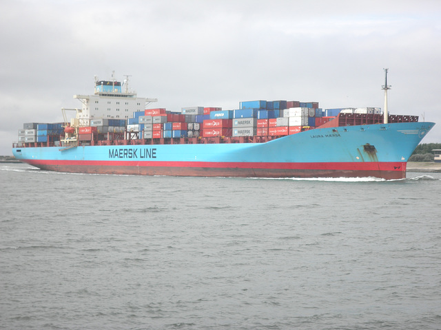 Laura Maersk