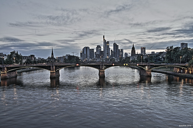 Frankfurt Skyline1