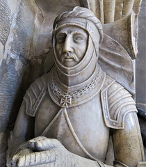 boston church,lincs (127)c15 tomb effigy of knight with livery collar