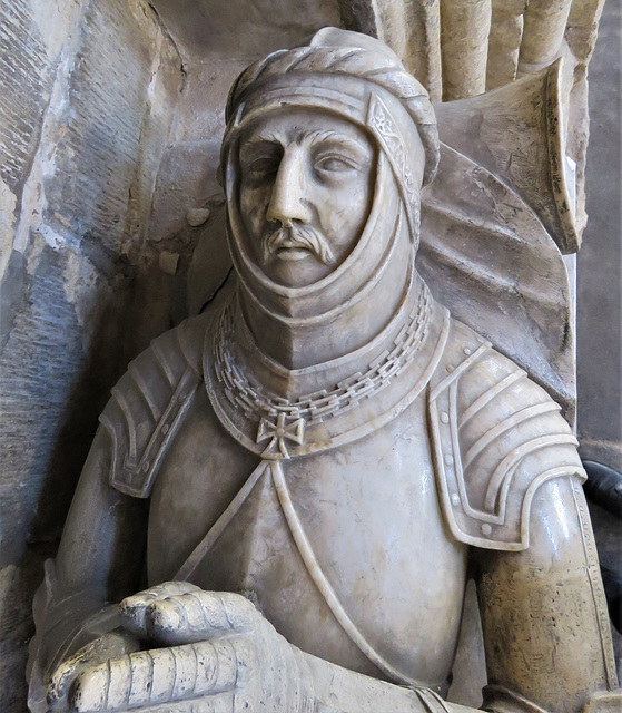 boston church,lincs (127)c15 tomb effigy of knight with livery collar