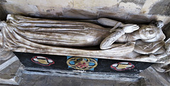 boston church,lincs (131)c15 tomb effigy lady